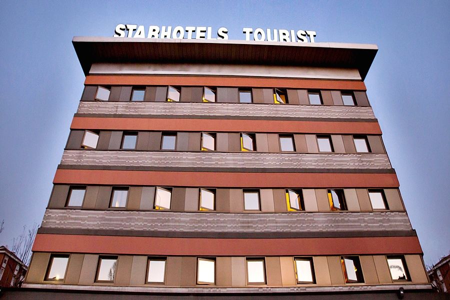 สตาร์โฮเต็ล ทัวริสท์ Hotel มิลาน ภายนอก รูปภาพ