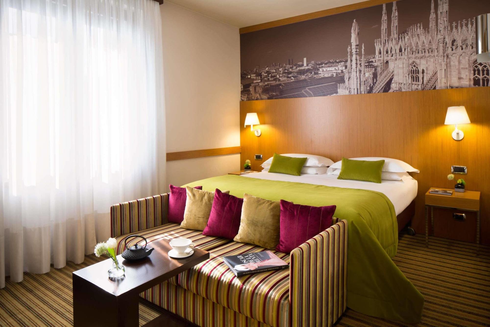 สตาร์โฮเต็ล ทัวริสท์ Hotel มิลาน ภายนอก รูปภาพ